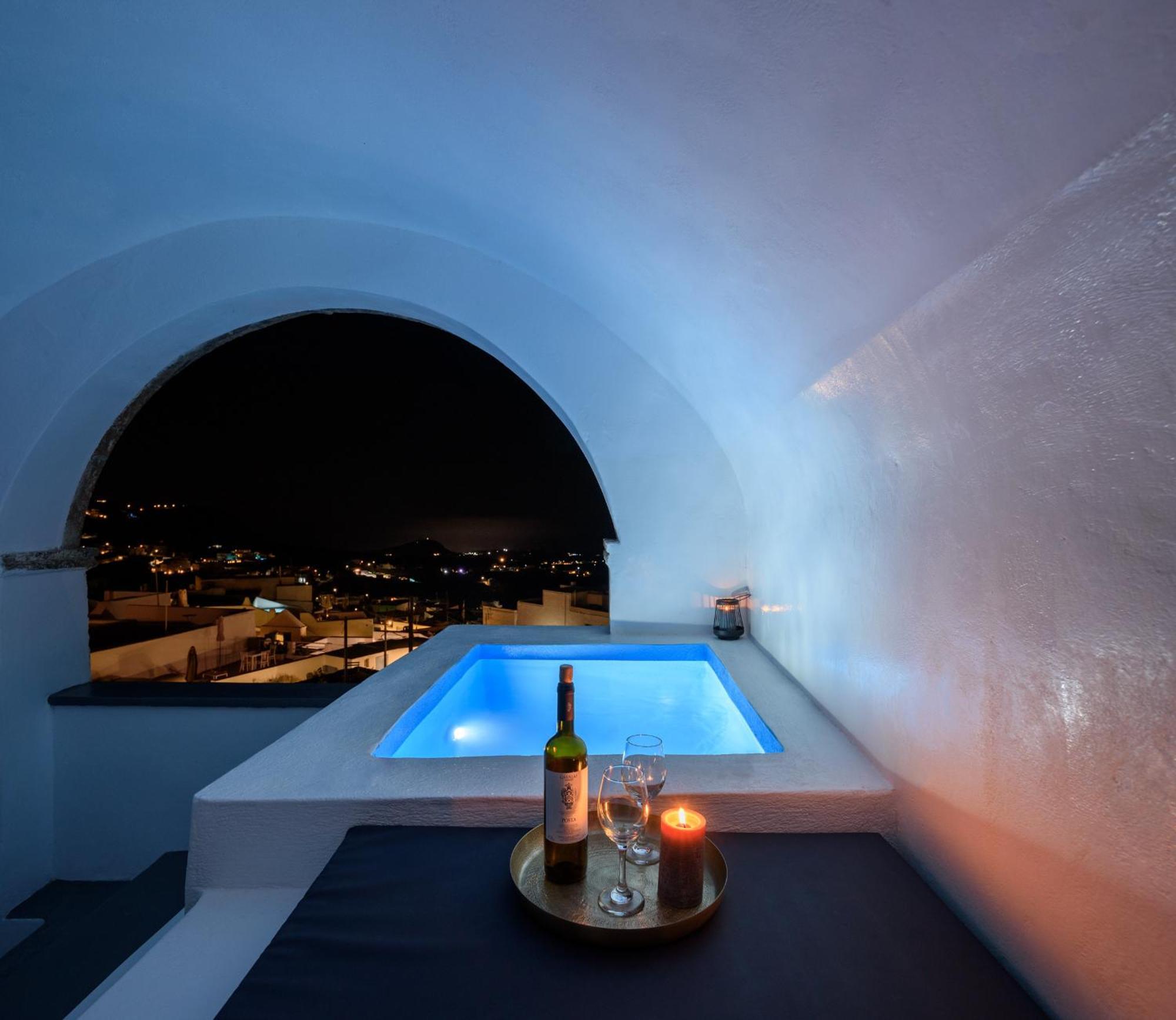 Pyrgos Cave Suites Exterior photo